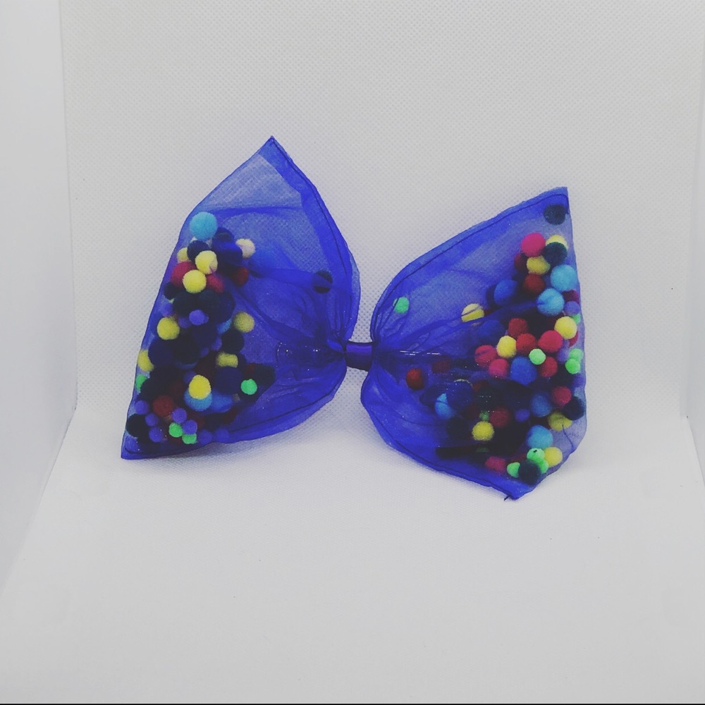 HAIR CLIP BEAUTIFUL Purple BOW with fun balls